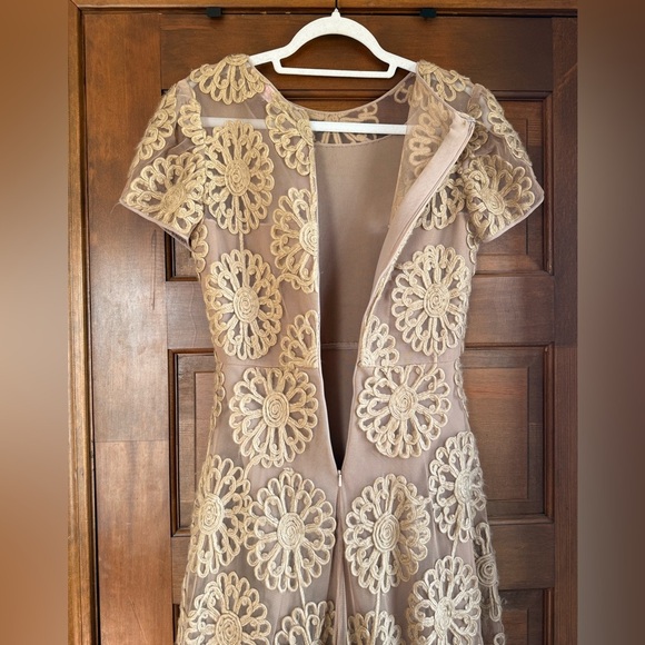 Vintage Lace Crochet Maxi Dress by Nikhita Mynah Designs - Picture 6 of 11